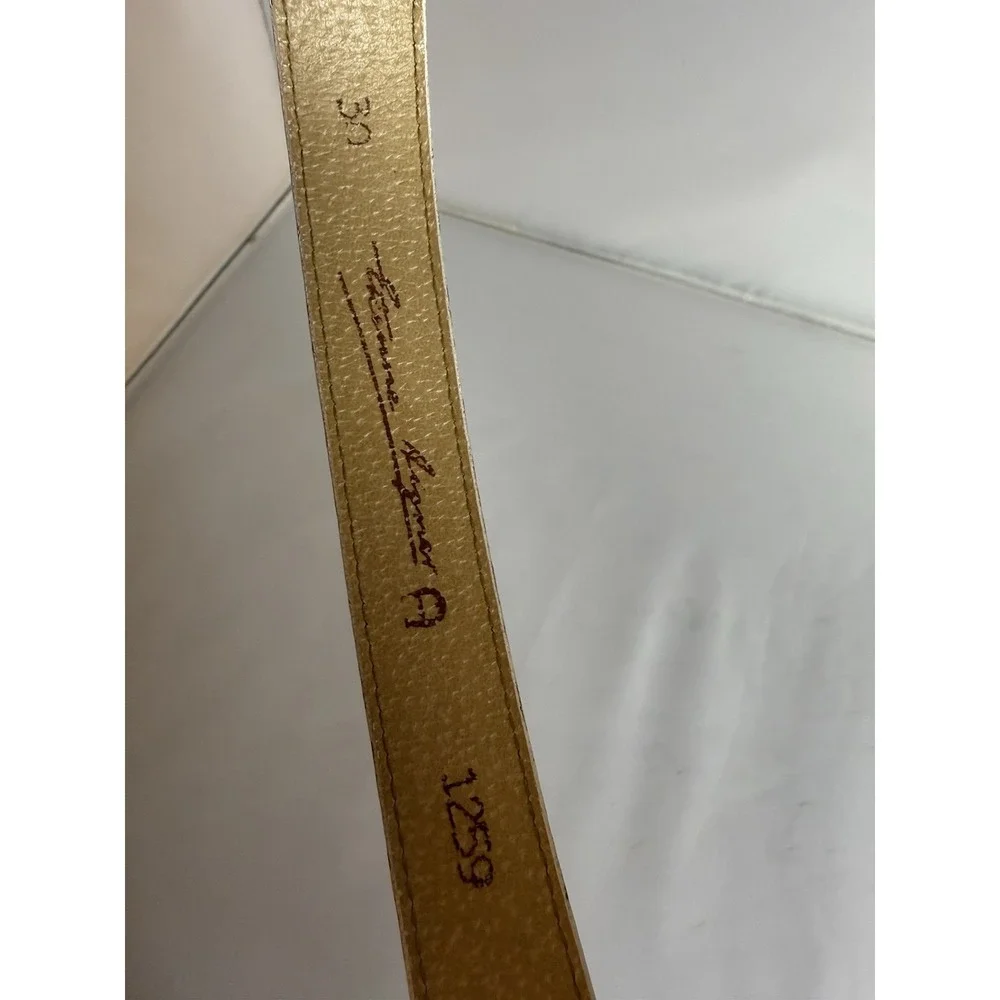 Etienne Aigner White Leather Belt Size 30 Ornate Brass Buckle Italy 1259 Vintage